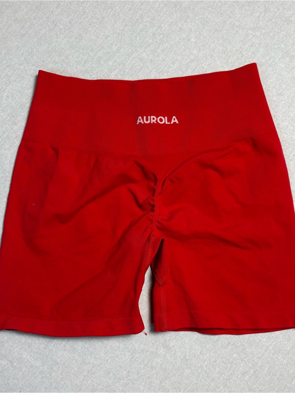 AUROLA Women's Red High-Waist Seamless Shorts XS